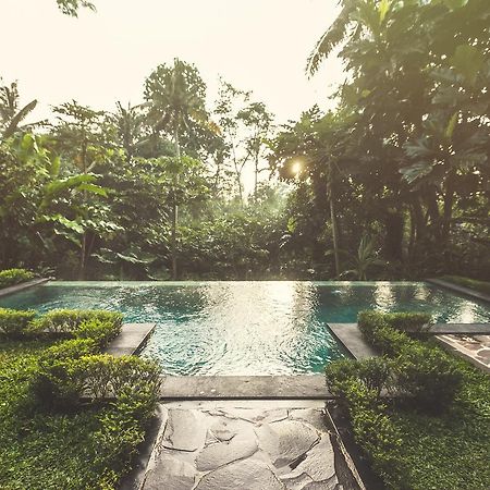 A Priori Villa Ubud Extérieur photo