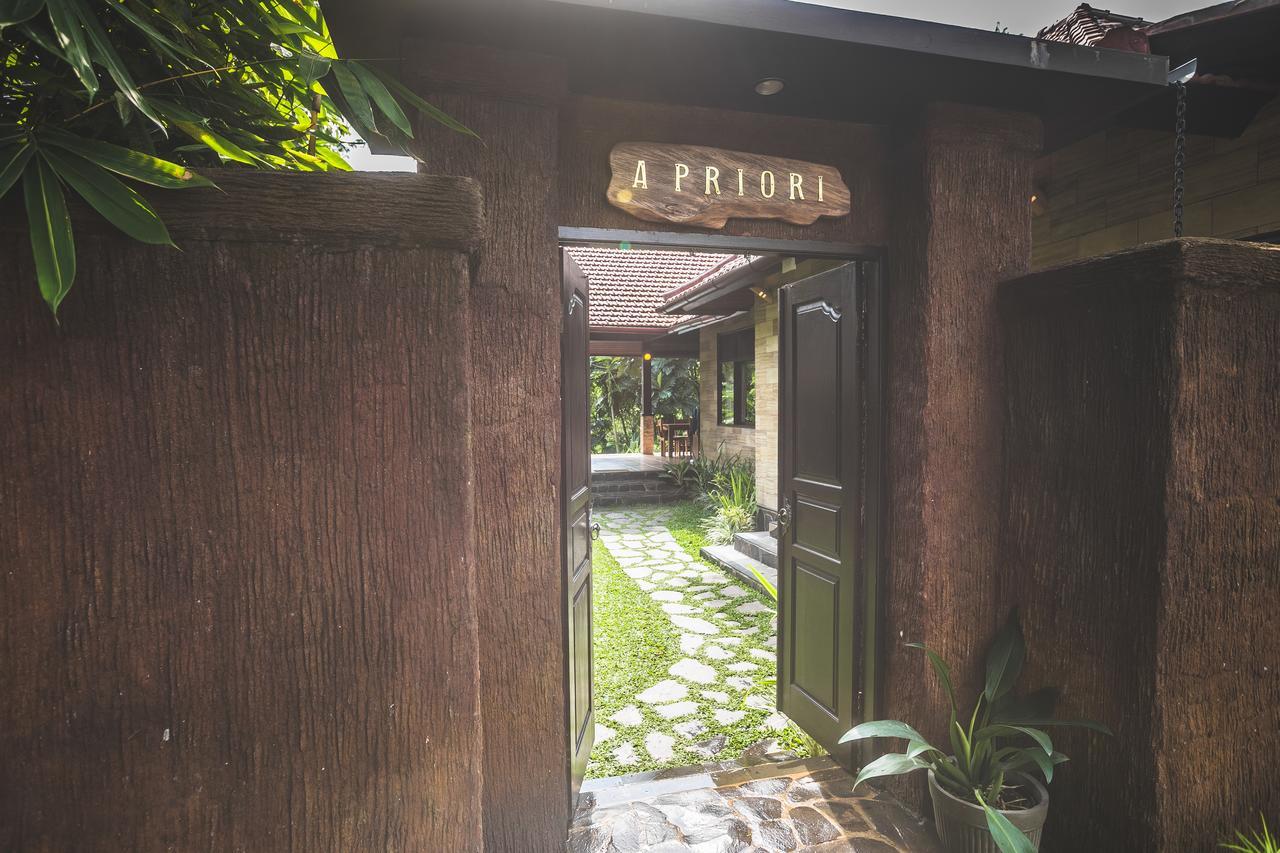 A Priori Villa Ubud Extérieur photo